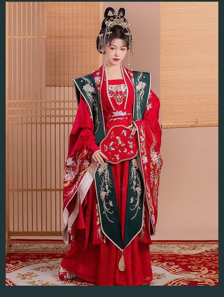 Traditional Charm of Qipao Short-Sleeve Blouses with Womens盘扣细节 Traditional Charm of Qipao Short-Sleeve Blouses with Womens盘扣细节