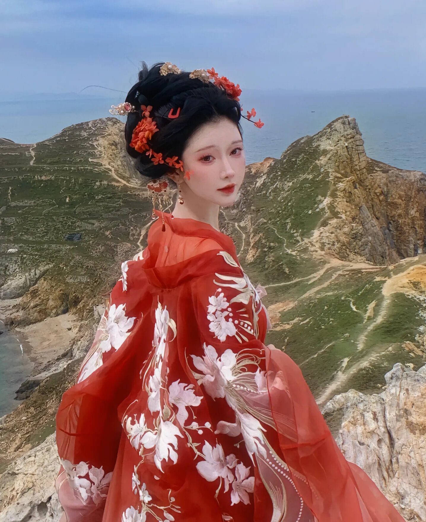Red Horseface Skirt:A Closer Look at Its History,Style,and Cultural Significance Red Horseface Skirt:A Closer Look at Its History,Style,and Cultural Significance