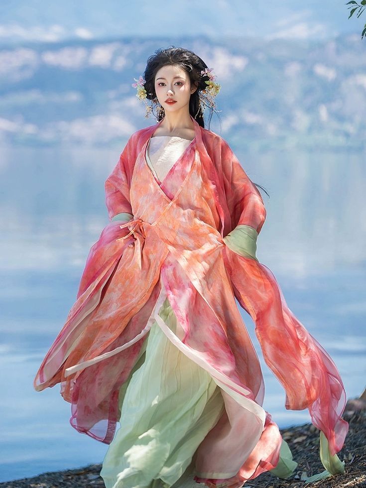 Elegant Hanfu Fashion:Chinese Traditional Style for Adult Women Elegant Hanfu Fashion:Chinese Traditional Style for Adult Women