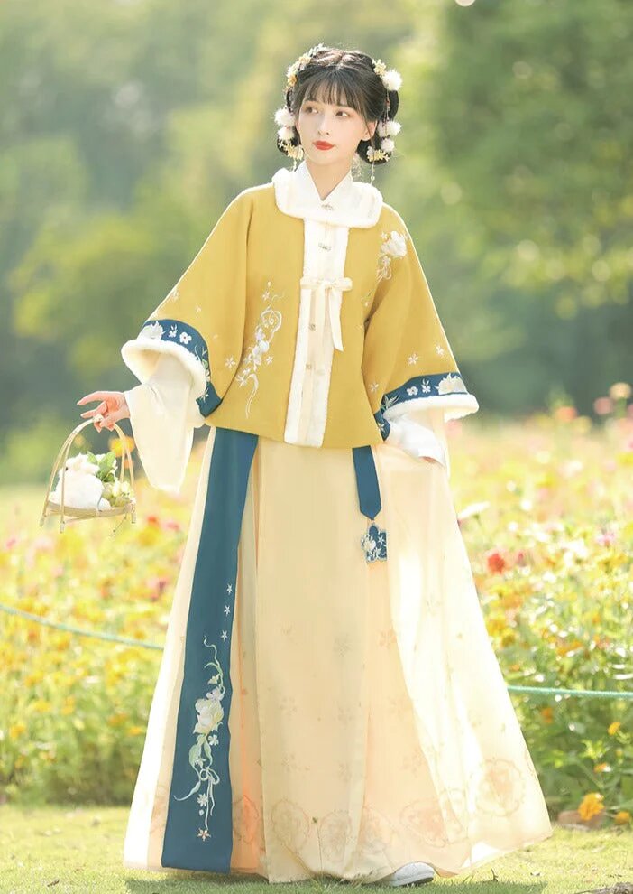 The Elegance of Zuo Liangyus Qipao:Embracing Traditional Beauty The Elegance of Zuo Liangyus Qipao:Embracing Traditional Beauty