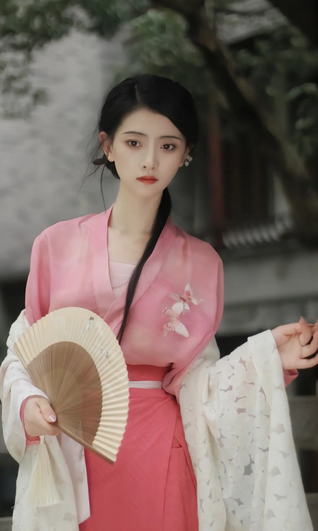 Hanfu Girls Traditional Spring Festival New Years Visit Costume Hanfu Girls Traditional Spring Festival New Years Visit Costume