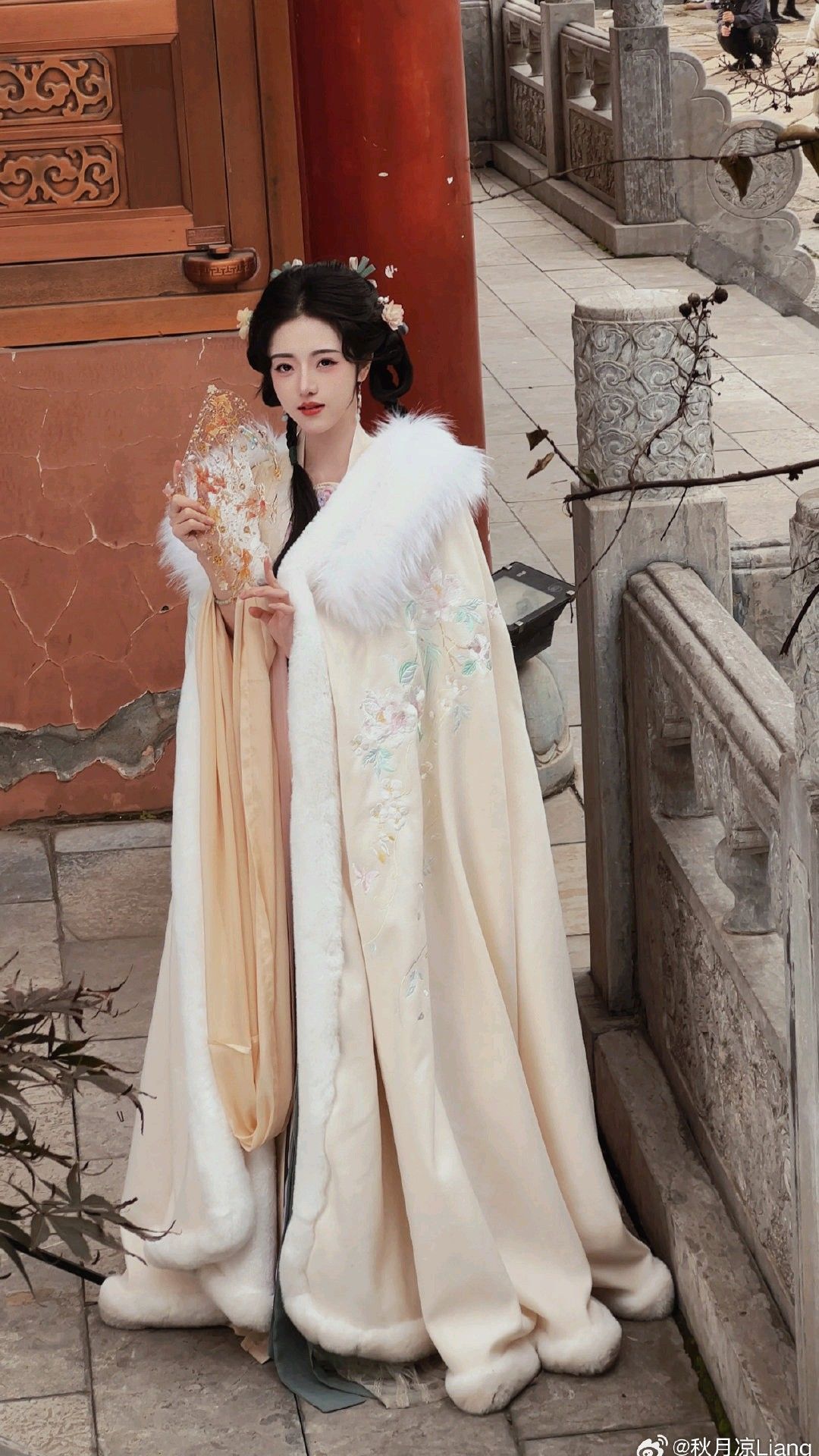 Chinese Summer Hanfu Fashion for Women:A Complete Guide to Traditional Chinese Style in Summer Chinese Summer Hanfu Fashion for Women:A Complete Guide to Traditional Chinese Style in Summer