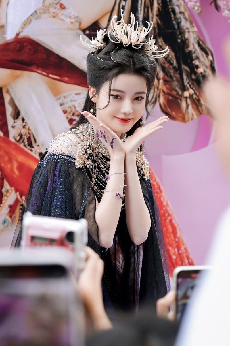 Chinese-Style Cheongsam Dancewear:Embracing Tradition in Dance Performance Chinese-Style Cheongsam Dancewear:Embracing Tradition in Dance Performance