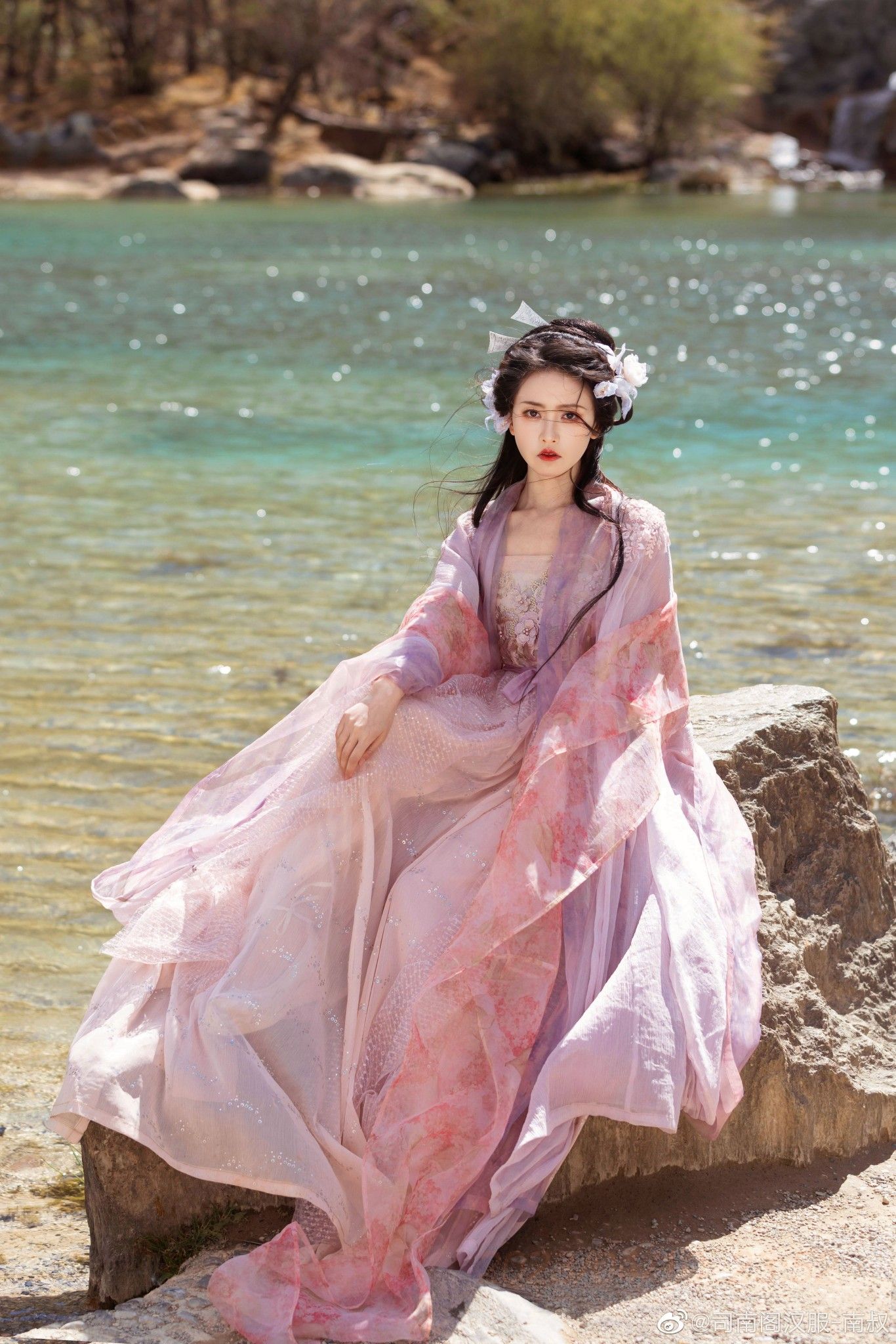 Summer Hanfu Fashion for Young Girls:Embracing Traditional Elegance in Lightweight Comfort Summer Hanfu Fashion for Young Girls:Embracing Traditional Elegance in Lightweight Comfort