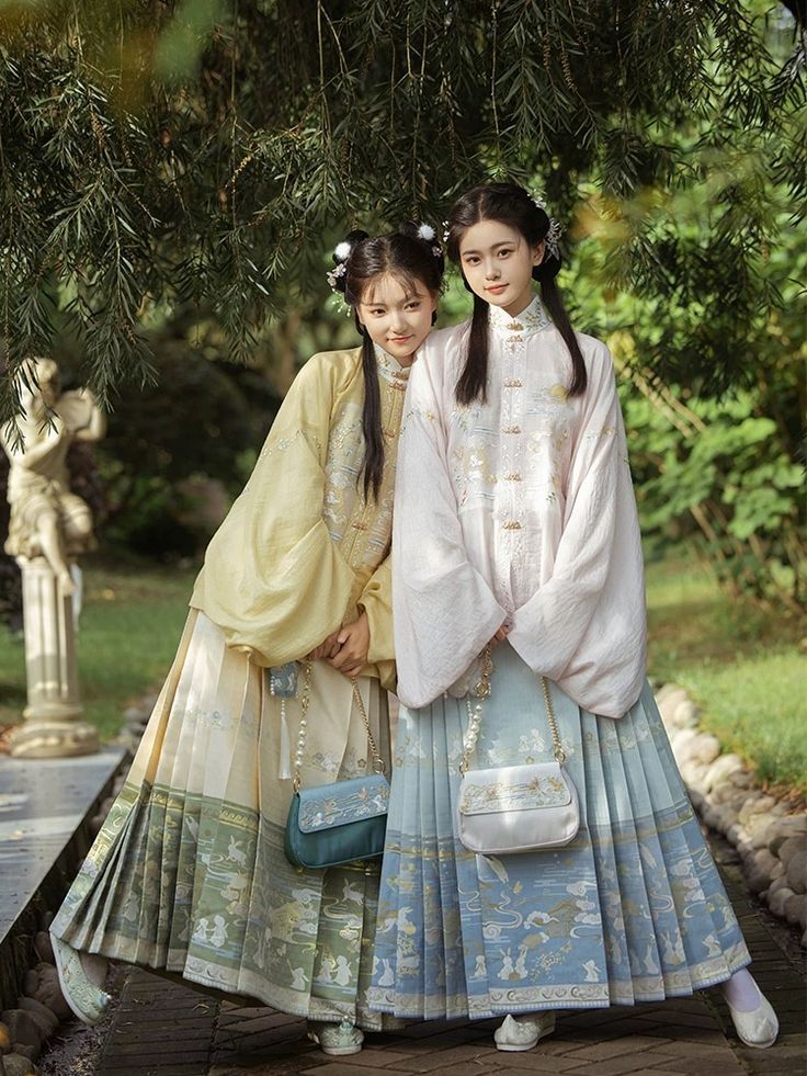 The Allure of Ankle-Length Cheongsam:A Cultural Icon of Elegance The Allure of Ankle-Length Cheongsam:A Cultural Icon of Elegance