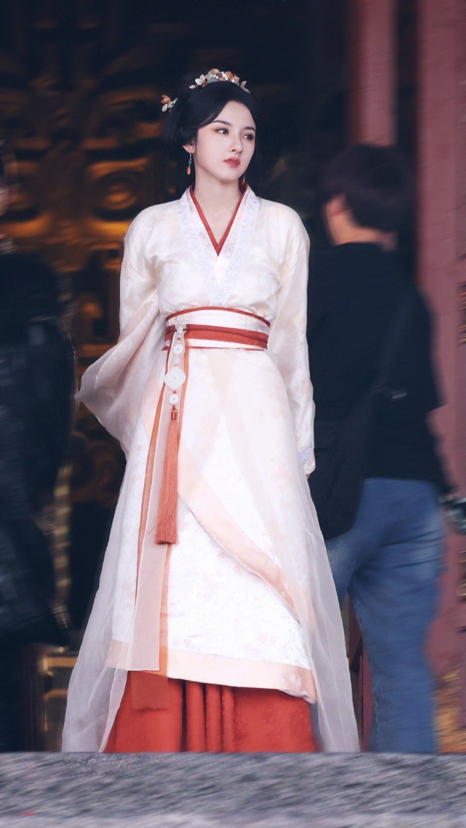 Winter Long-Style Hanfu Cape:A Journey into Traditional Elegance Winter Long-Style Hanfu Cape:A Journey into Traditional Elegance
