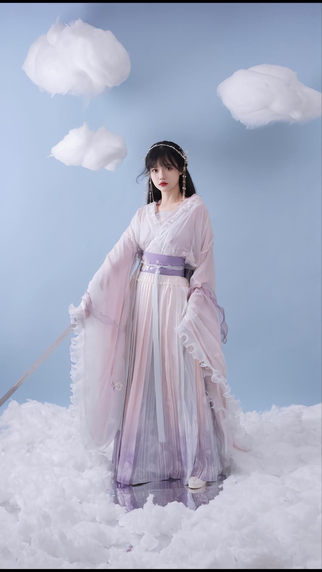 A New Era of Little Girls Princess Gowns:The Fusion of Traditional Hanfu and Modern Princess Style A New Era of Little Girls Princess Gowns:The Fusion of Traditional Hanfu and Modern Princess Style