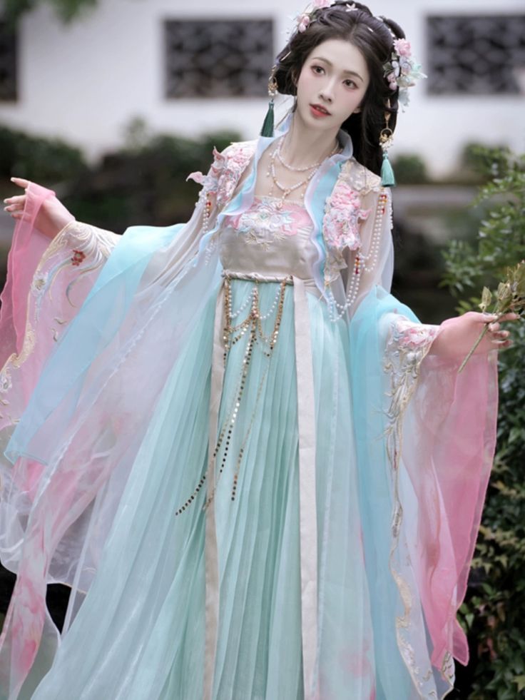 Summer Hanfu Fashion for a 6-Year-Old Girl:A Cultural Journey Summer Hanfu Fashion for a 6-Year-Old Girl:A Cultural Journey
