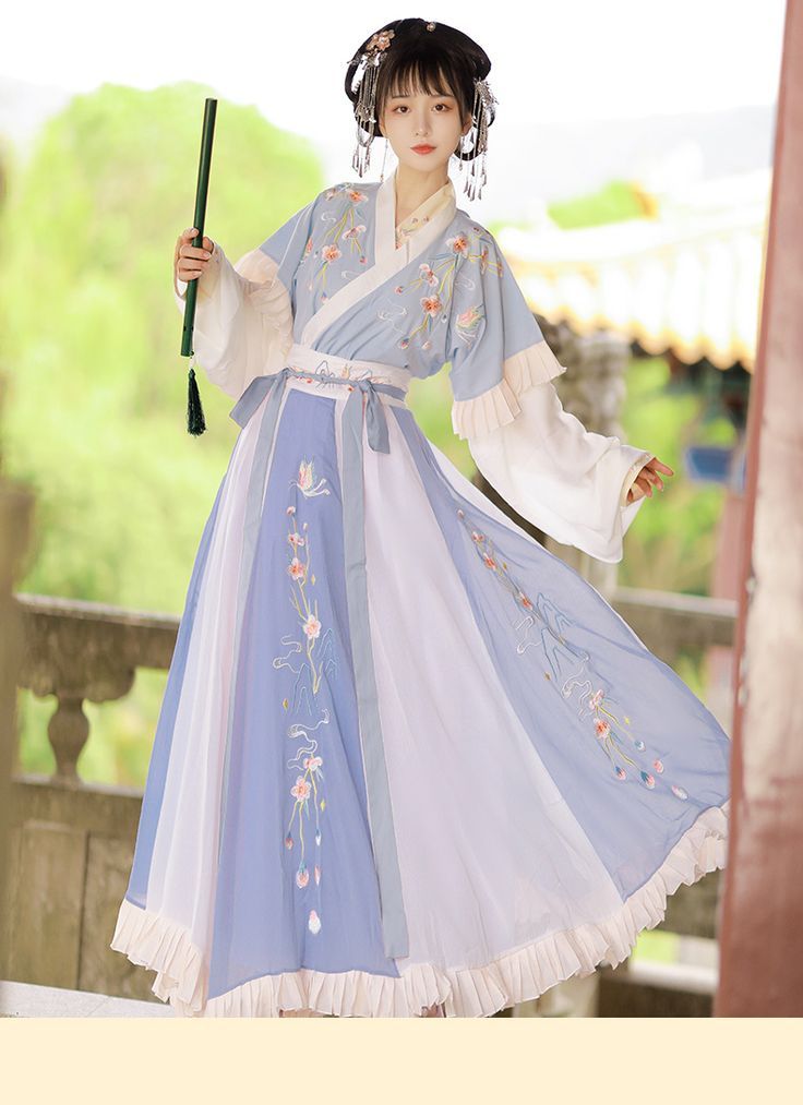 Trendy Summer Hanfu Costumes for 12-Year-Old Girl:A Guide to Elegant and Comfortable Outfits Trendy Summer Hanfu Costumes for 12-Year-Old Girl:A Guide to Elegant and Comfortable Outfits