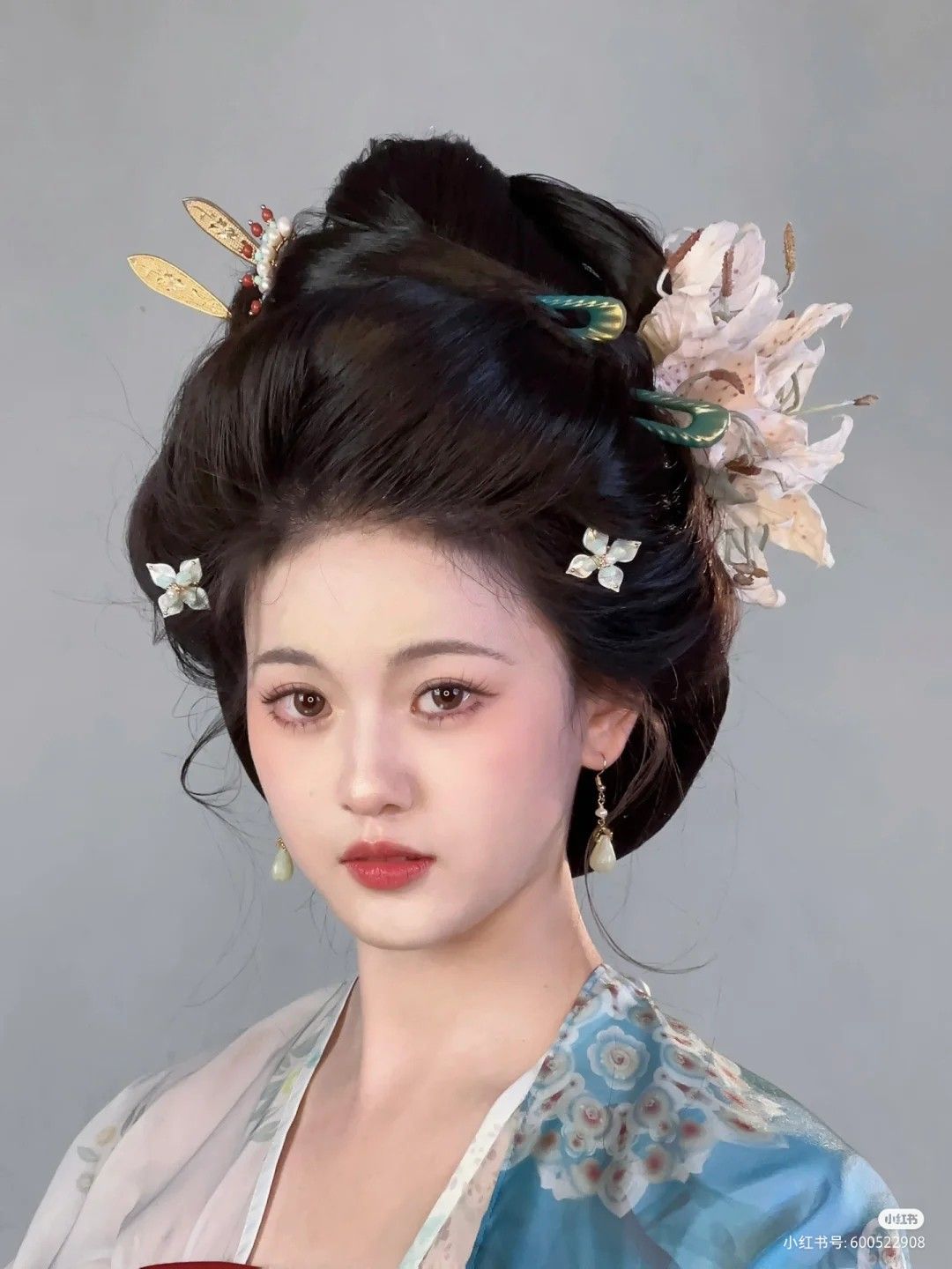 The Rabbit-Dragon Moon-Gazing Horseface Skirt:A Tale of Traditional Beauty and Cultural Symbolism The Rabbit-Dragon Moon-Gazing Horseface Skirt:A Tale of Traditional Beauty and Cultural Symbolism