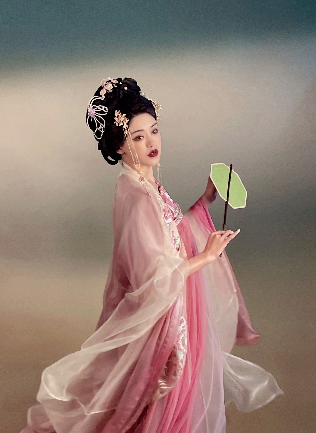 The Story of a 10-Year-Old Girls Cheongsam Journey in Grade Four The Story of a 10-Year-Old Girls Cheongsam Journey in Grade Four