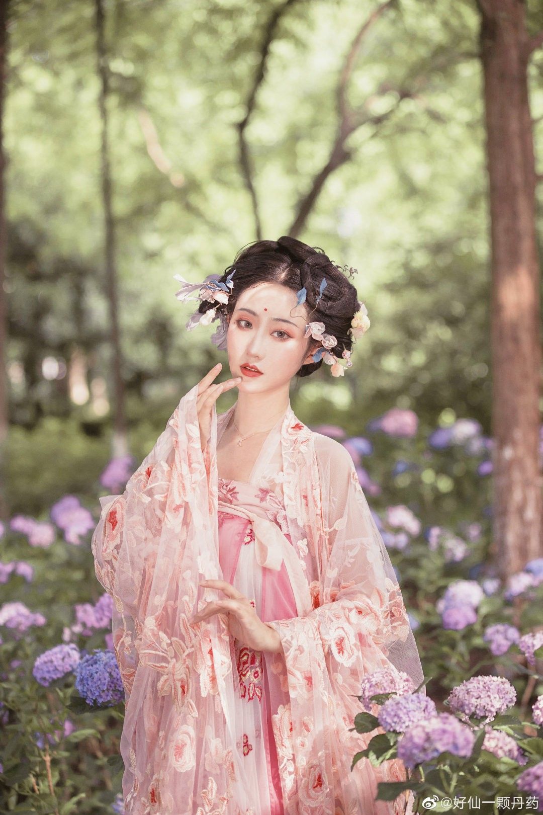 The Splendor of Hanfu Archery Shoes:A Journey into Traditional Chinese Footwear The Splendor of Hanfu Archery Shoes:A Journey into Traditional Chinese Footwear