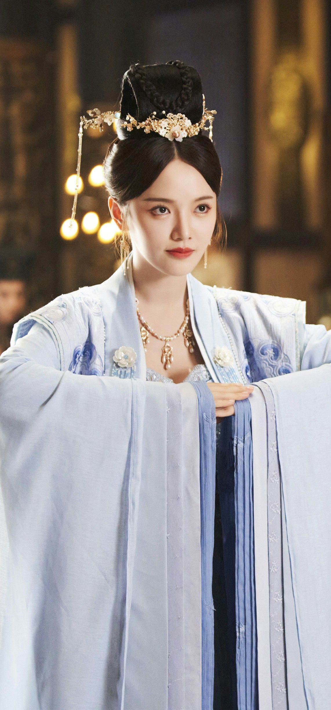 The Evolution of Stylish Split-Fork Cheongsam:A Cultural Icon in Fashion The Evolution of Stylish Split-Fork Cheongsam:A Cultural Icon in Fashion