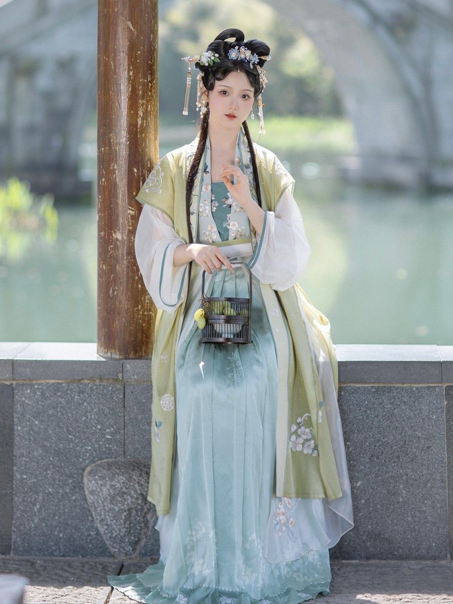 Spring Sakura Hanfu Hair Accessories:Embracing the Beauty of Traditional Chinese Culture Spring Sakura Hanfu Hair Accessories:Embracing the Beauty of Traditional Chinese Culture