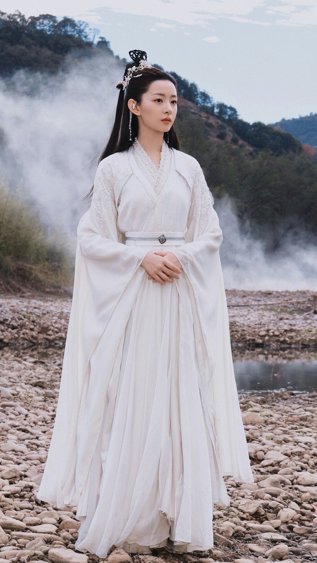 The Rise of Double Shengs Hanfu Fashion:Exploring the Elegance of Traditional Chinese Costume The Rise of Double Shengs Hanfu Fashion:Exploring the Elegance of Traditional Chinese Costume