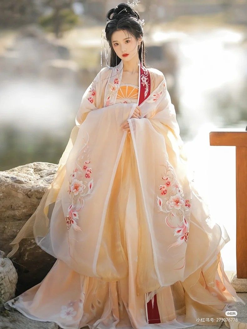 The Enchantment of Childrens Horseface Skirt:A Closer Look at the Short Horse Riding Dress The Enchantment of Childrens Horseface Skirt:A Closer Look at the Short Horse Riding Dress