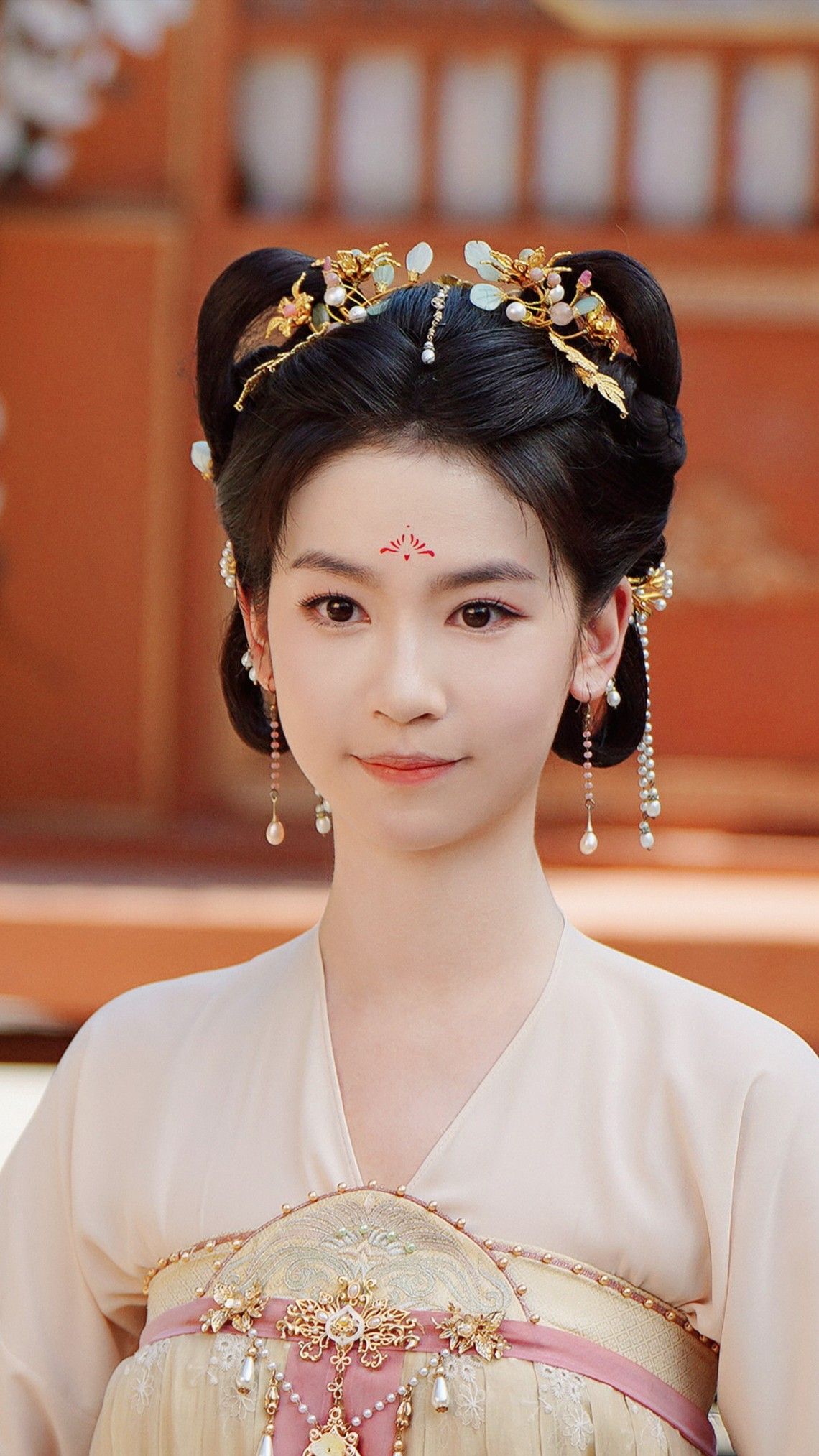The Splendor of Hanfu:The Radiant Robes of Xiapai The Splendor of Hanfu:The Radiant Robes of Xiapai