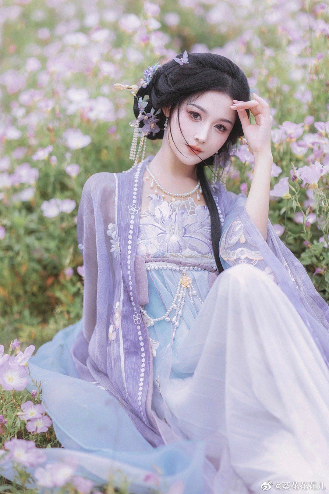 Winter Hanfu Fashion for the Three-Year-Old Girl Winter Hanfu Fashion for the Three-Year-Old Girl