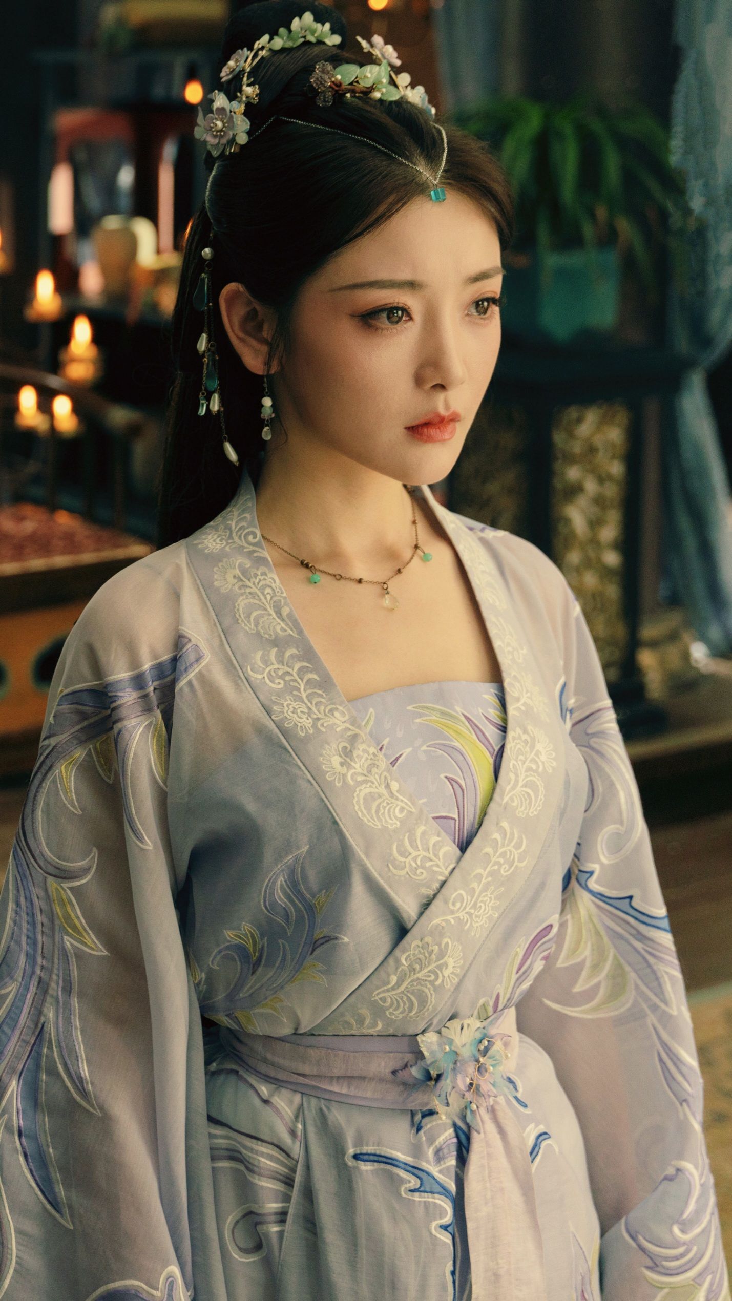The Journey of a Cloud-肩汉服 Student in Traditional Chinese Culture The Journey of a Cloud-肩汉服 Student in Traditional Chinese Culture