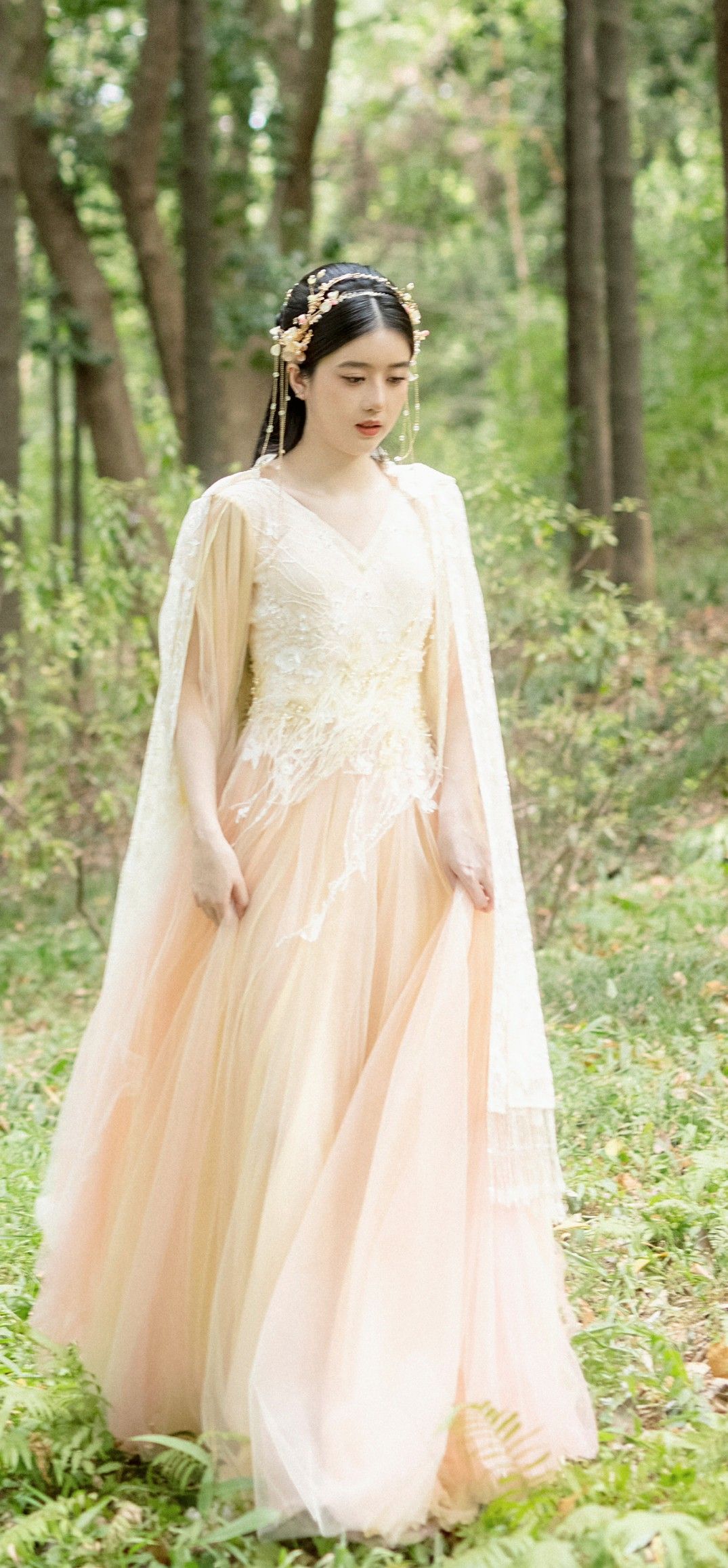 Traditional Hanfu Costumes for Children Aged 3 to 6:A Guide to Fashionable and Comfortable童装汉服 Traditional Hanfu Costumes for Children Aged 3 to 6:A Guide to Fashionable and Comfortable童装汉服