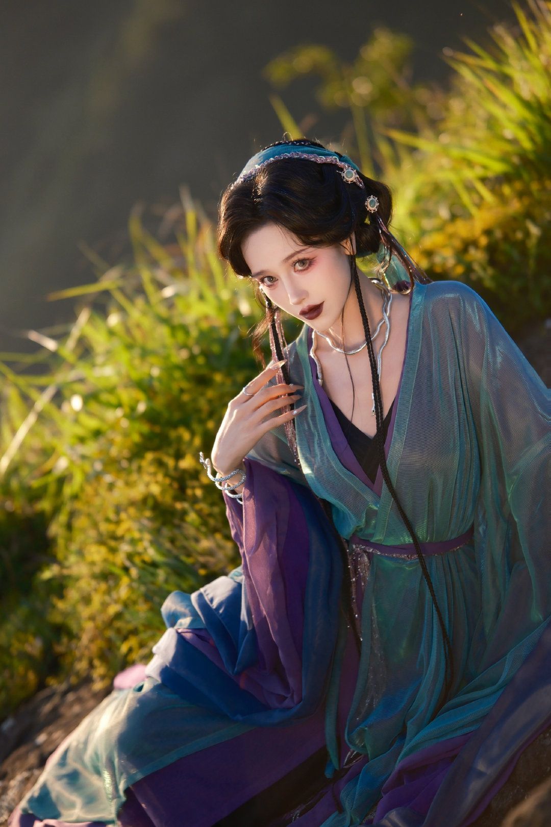 Ancient Style Cheongsam Reimagined:The Simplicity of Unadorned Elegance in Modern Times Ancient Style Cheongsam Reimagined:The Simplicity of Unadorned Elegance in Modern Times