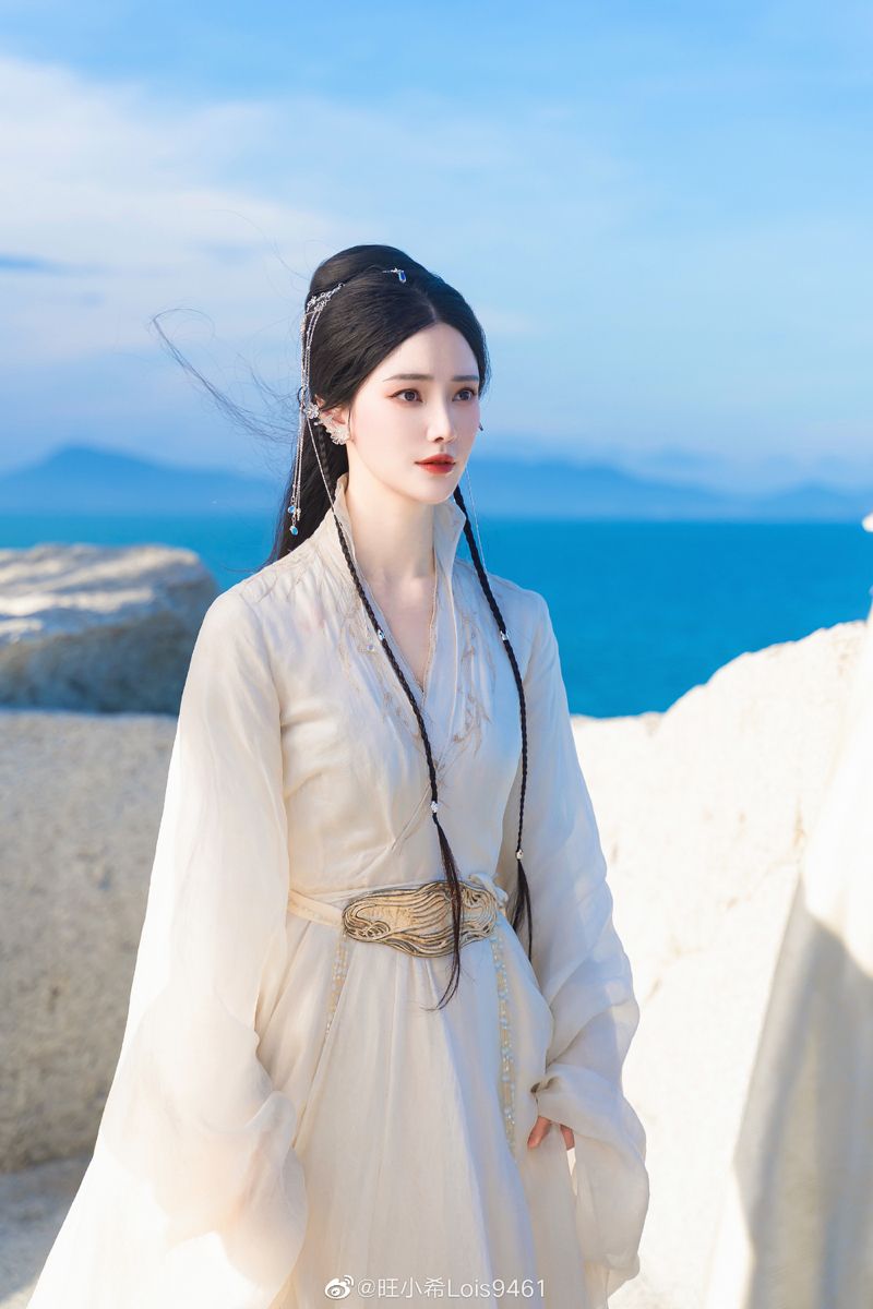 Silk Cheongsam Skirts:Special Clearance Sale with Unbeatable Prices Silk Cheongsam Skirts:Special Clearance Sale with Unbeatable Prices