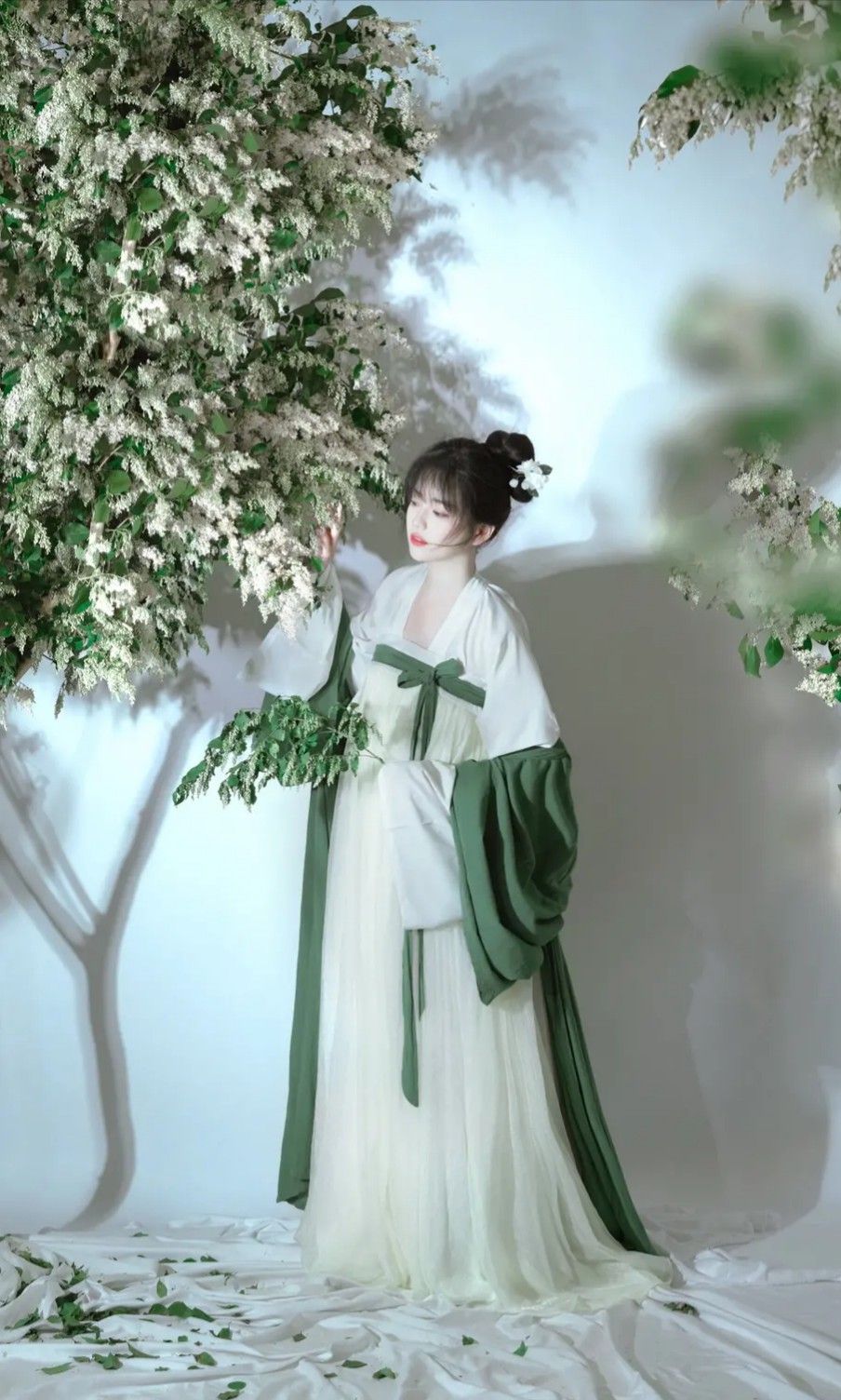 Embracing Traditional Elegance:The Womens Cheongsam Dress Embracing Traditional Elegance:The Womens Cheongsam Dress