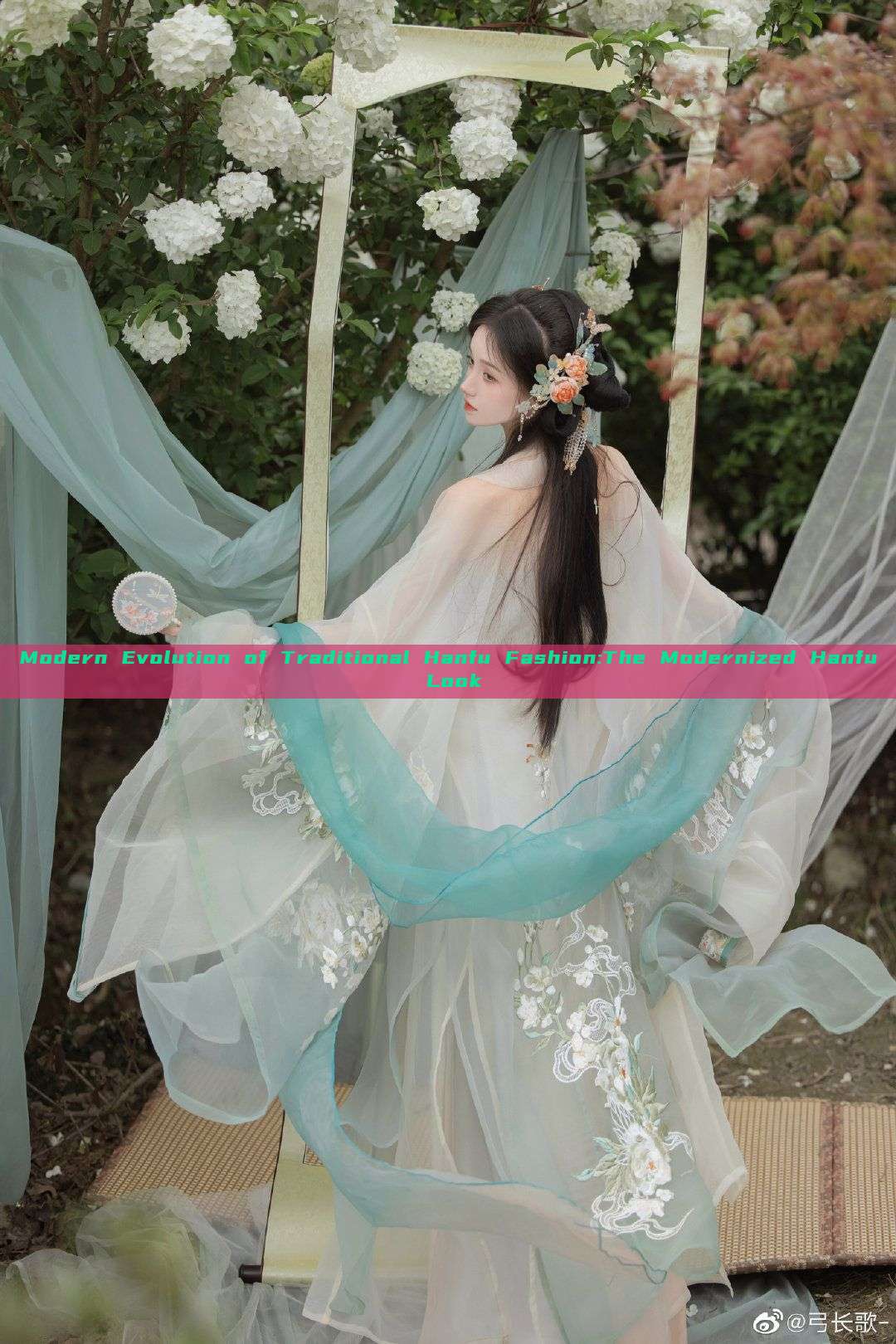 Modern Evolution of Traditional Hanfu Fashion:The Modernized Hanfu Look Modern Evolution of Traditional Hanfu Fashion:The Modernized Hanfu Look