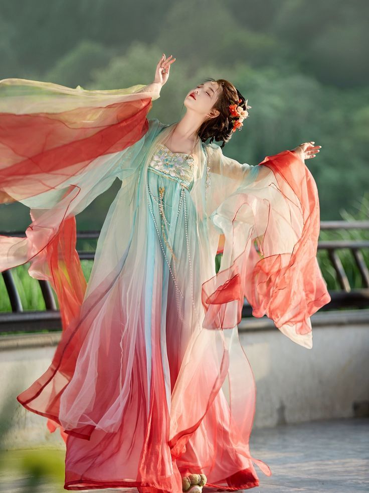 Elegant Qipao Fashion Show:Premier Event in the World of High-End Performance Fashion Elegant Qipao Fashion Show:Premier Event in the World of High-End Performance Fashion