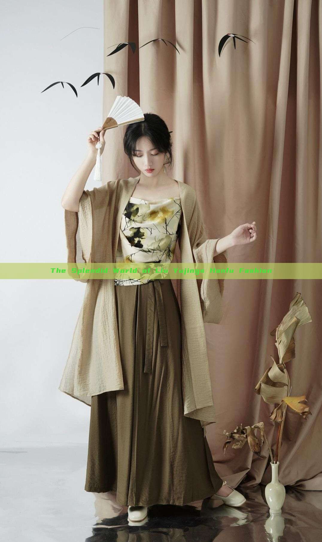 The Splendid World of Liu Yujings Hanfu Fashion The Splendid World of Liu Yujings Hanfu Fashion