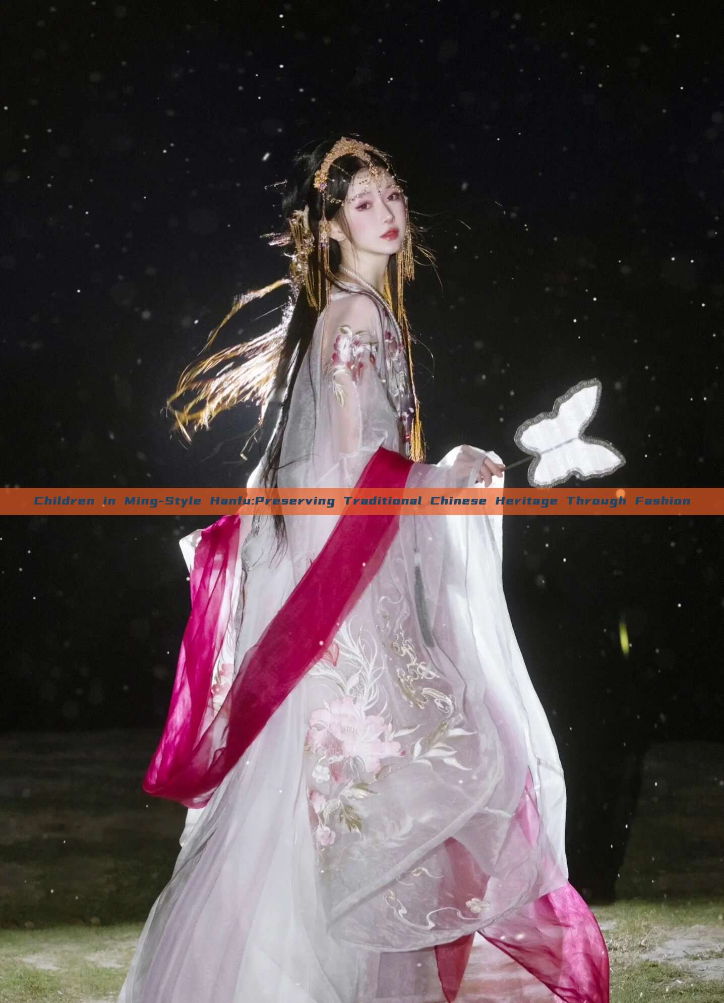 Children in Ming-Style Hanfu:Preserving Traditional Chinese Heritage Through Fashion