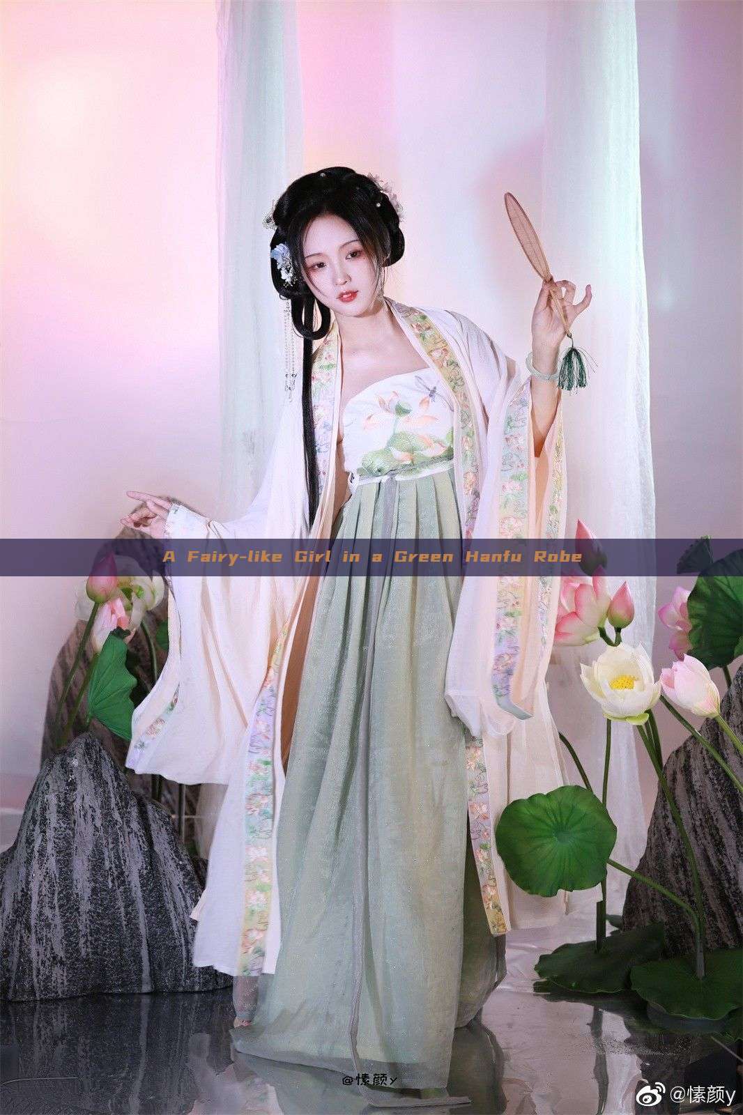 A Fairy-like Girl in a Green Hanfu Robe A Fairy-like Girl in a Green Hanfu Robe