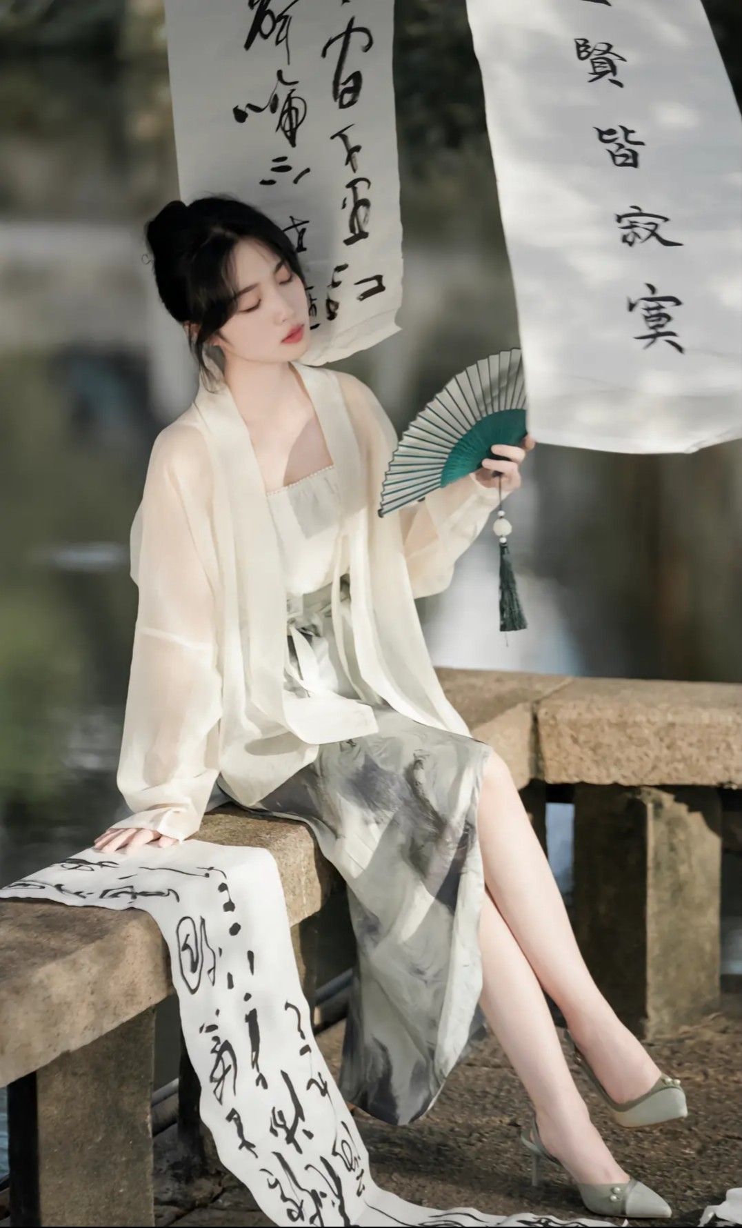 New Years Celebration:A Thicker Hanfu Costume for Little Girls
