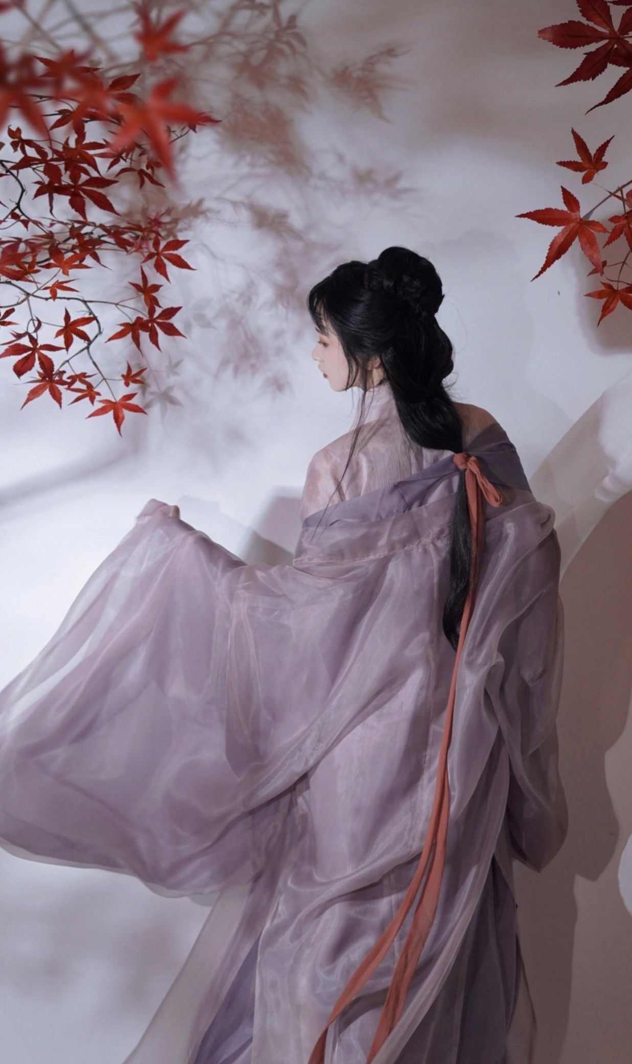The Splendor of Traditional Chinese Wedding:Flower-Wedding Hanfu The Splendor of Traditional Chinese Wedding:Flower-Wedding Hanfu