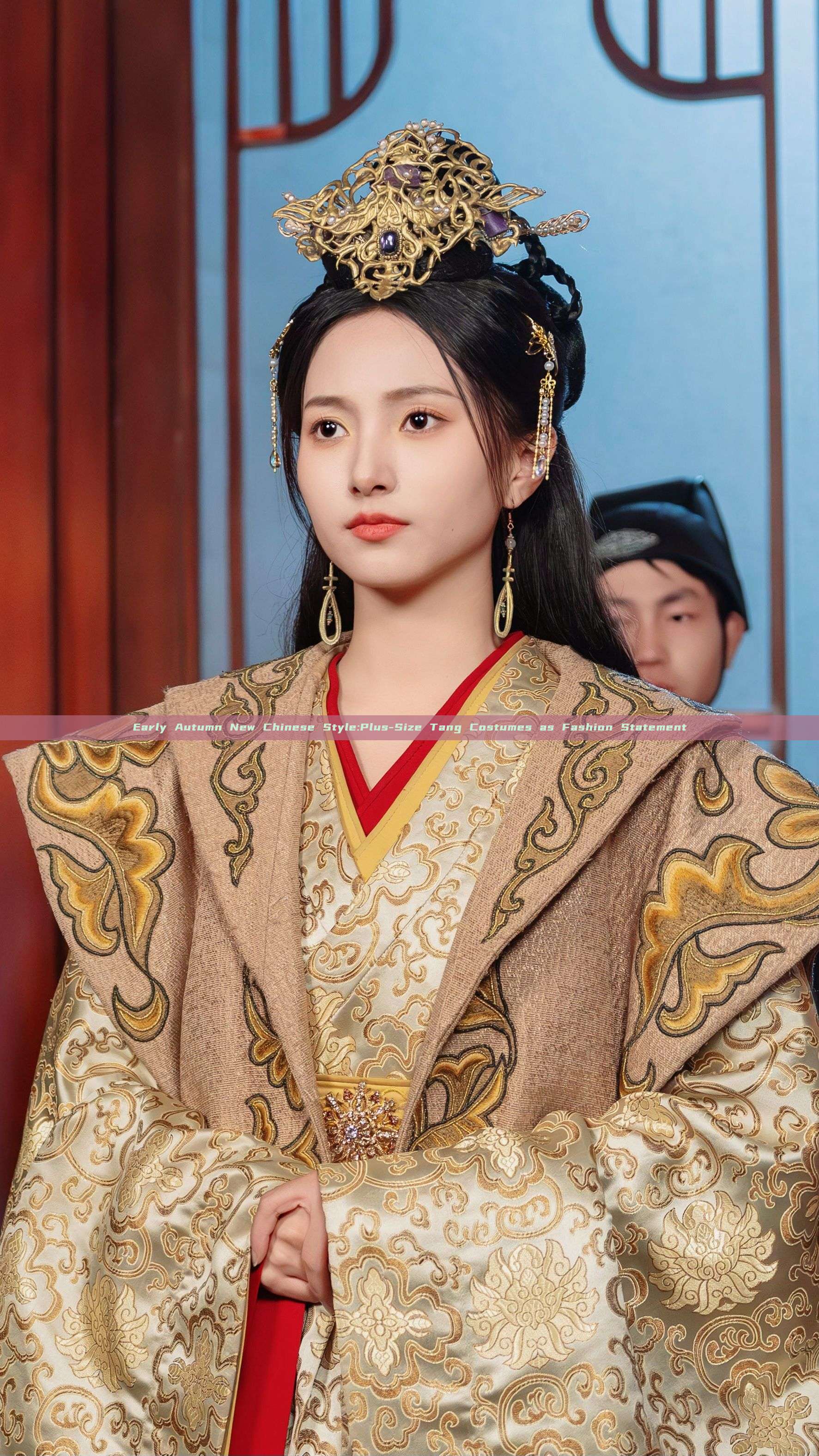 Early Autumn New Chinese Style:Plus-Size Tang Costumes as Fashion Statement Early Autumn New Chinese Style:Plus-Size Tang Costumes as Fashion Statement
