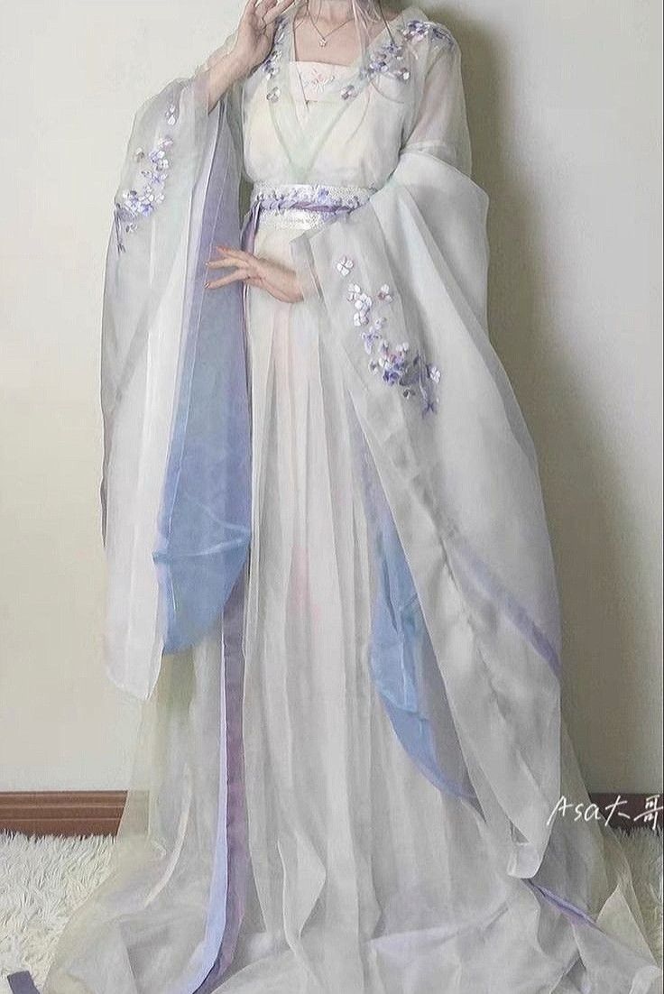 Embracing the Summer with Stylish A-line Cheongsam Skirts